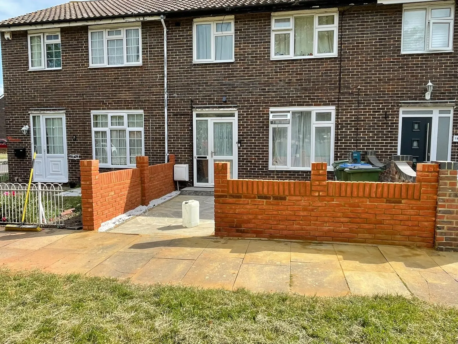 New brick garden wall