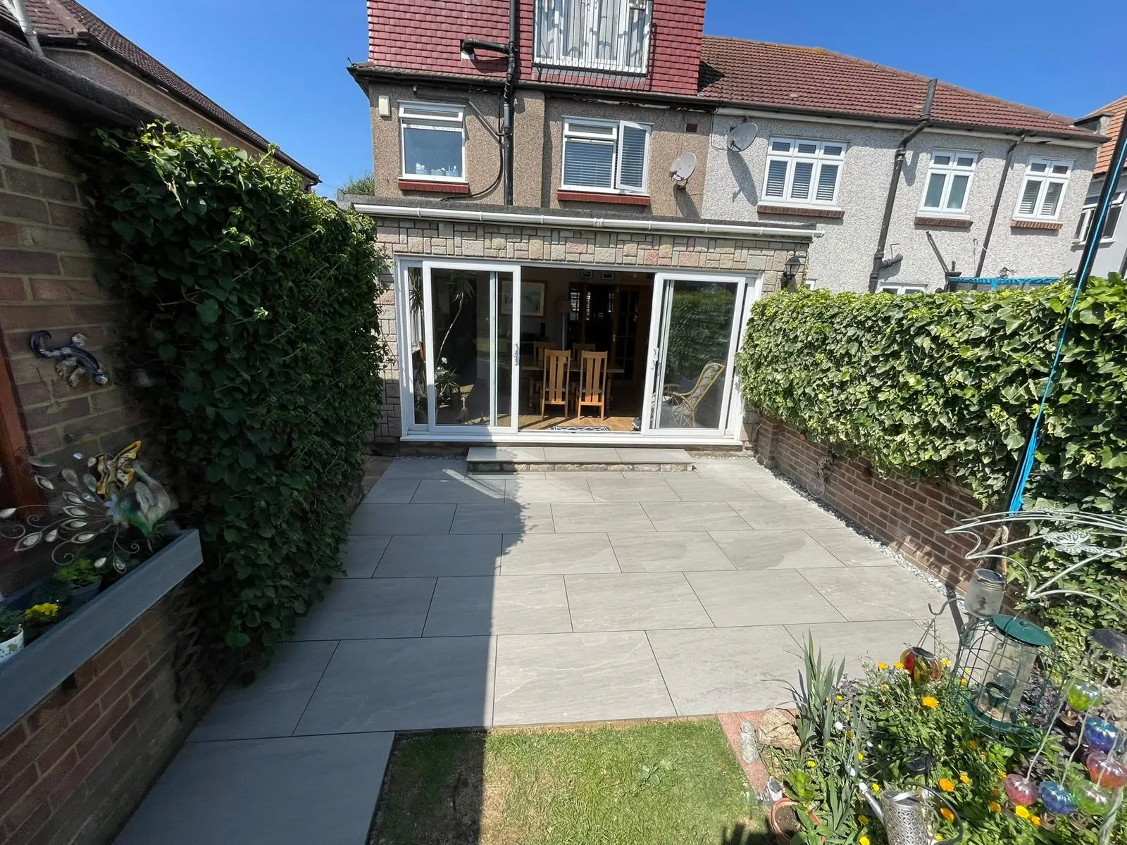 Porcelain paving patio